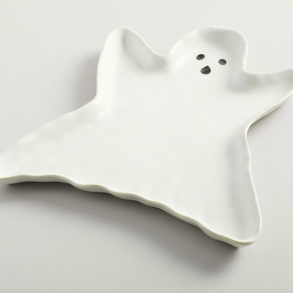 Pottery Barn Gus The Ghost Stoneware Serving Platter - Picture 1 of 3